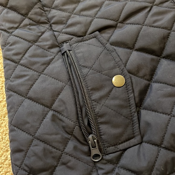 Serra- Navy- Quilted Vest- Ladies Medium- New with tags - Picture 4 of 6